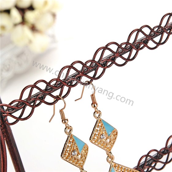  铁艺饰品架定制